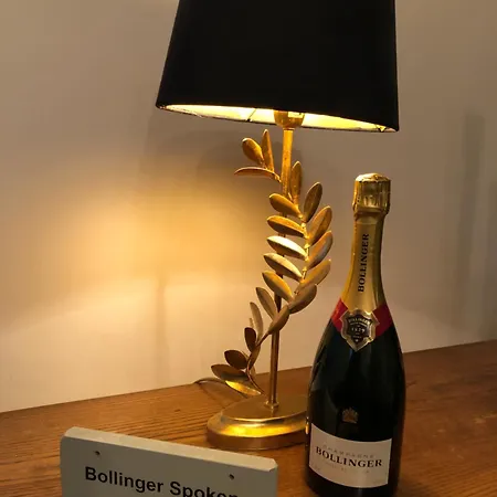 Idlewild * Hinderwell